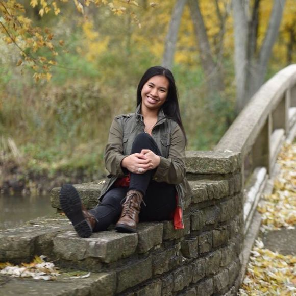 Meet your Posher, Jennie - Picture 1 of 1